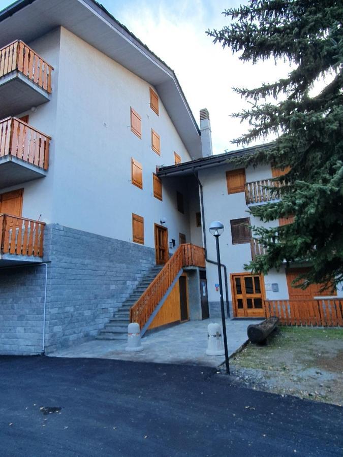 La Casa Di Matilde - Trilocale Vicinissimo Alle Piste Da Sci La Thuile Extérieur photo