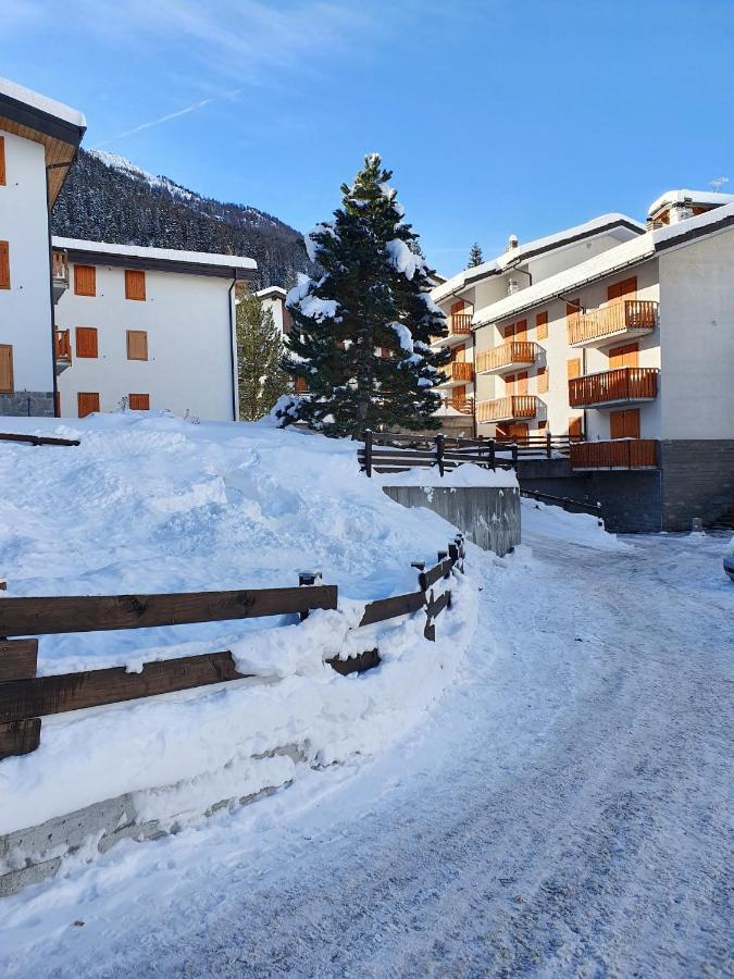 La Casa Di Matilde - Trilocale Vicinissimo Alle Piste Da Sci La Thuile Extérieur photo